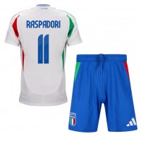 Italia Giacomo Raspadori #11 Bortedraktsett Barn EM 2024 Kortermet (+ Korte bukser)